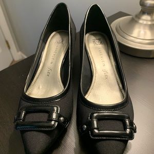 Anne Klein iFlex Melanie Kitten Heel Black Shoe